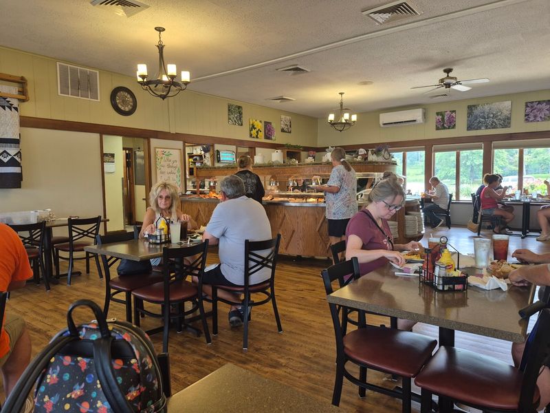 Service That Feels Like Visiting Relatives