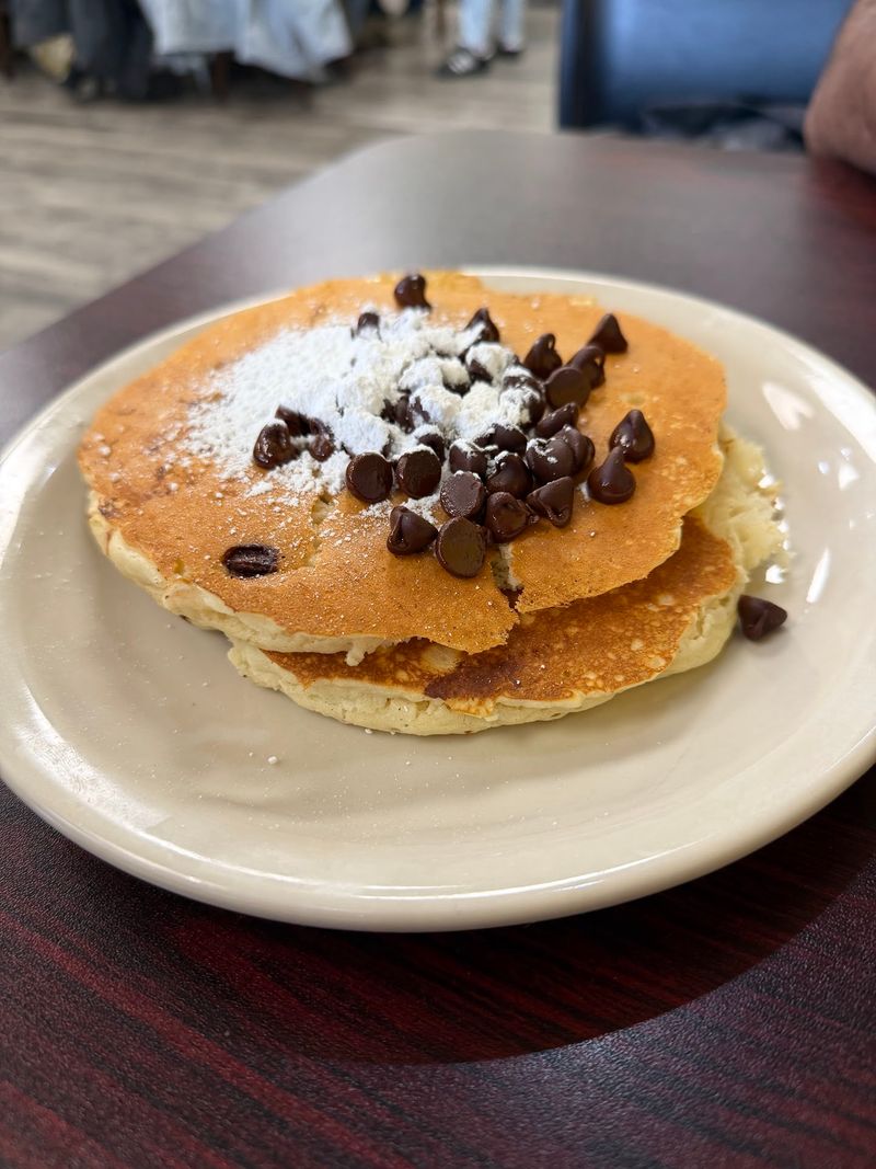 Set Your Alarm Because The Griddle Clocks Out Early Set Your Alarm Because The Griddle Clocks Out Early