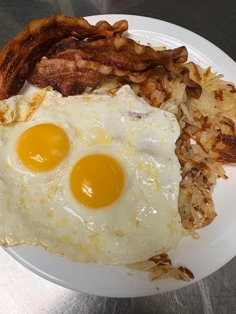 Set Your Alarm, Because The Griddle Fires Up At 6 A.M.