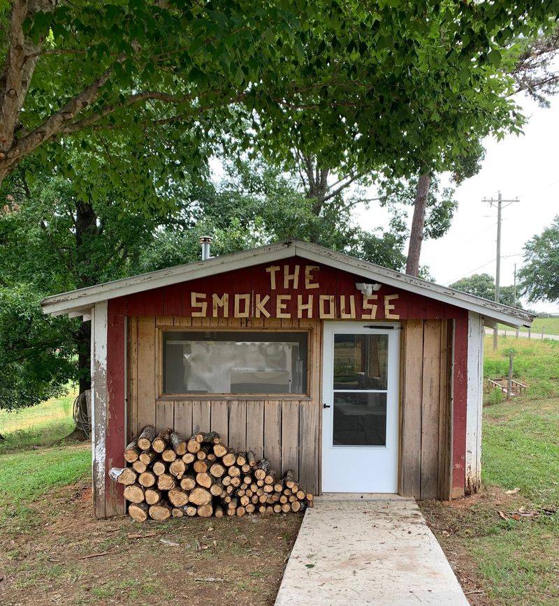 Smoke Rolls In From the Barbecue Side Smoke Rolls In From the Barbecue Side