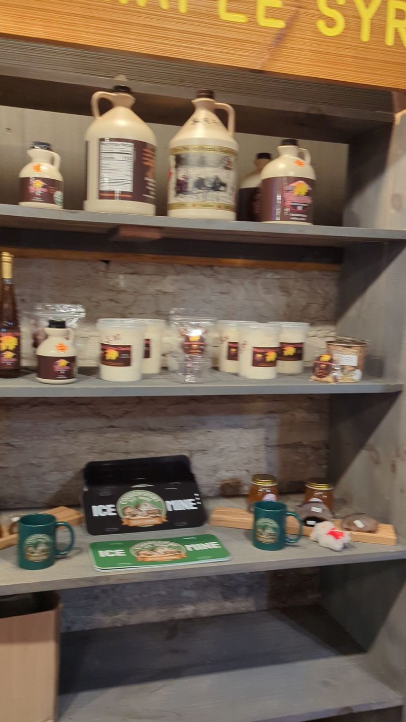 Souvenirs, Snacks, and a Cozy Bite in Town Souvenirs, Snacks, and a Cozy Bite in Town