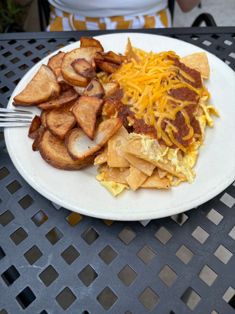 Spicy Plates Like Chili Verde and Migas Spicy Plates Like Chili Verde and Migas