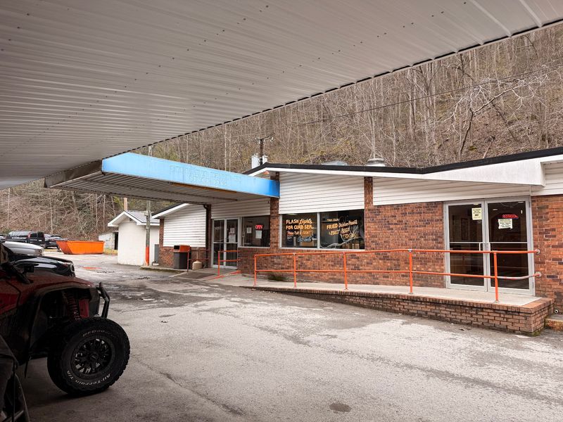 Sterling Drive-In Sterling Drive-In