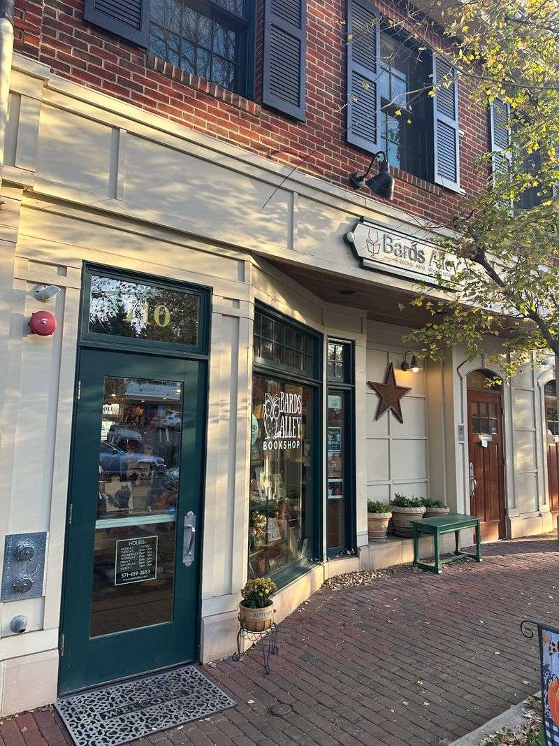 Strolling Historic Church Street