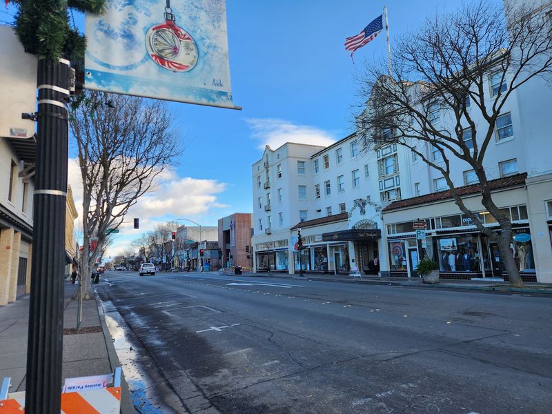 Strolling Old Chinatown on Main Street