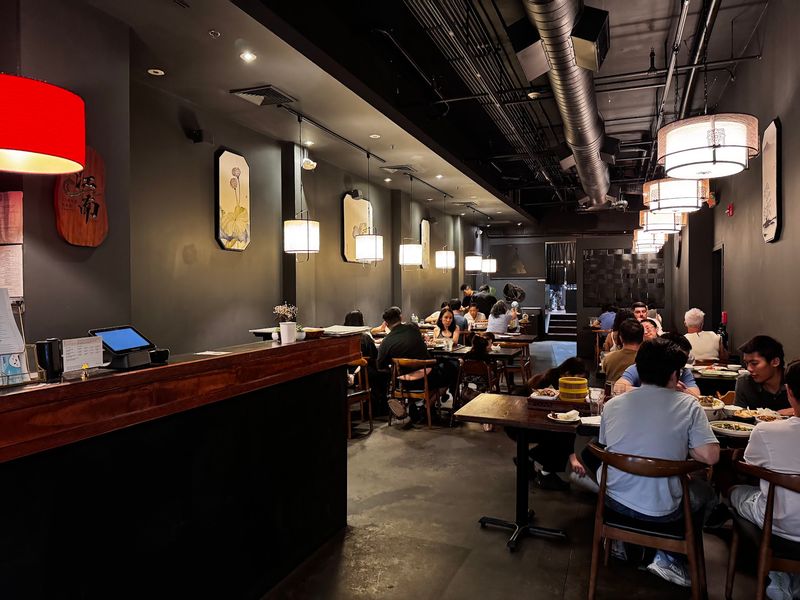 Stylish Room, Friendly Vibe, Fun Drinks