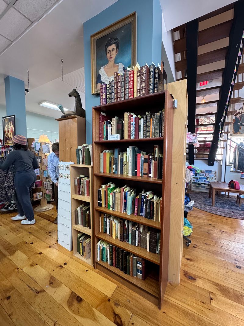 The Aunt Behind the Name Was a True Book Lover