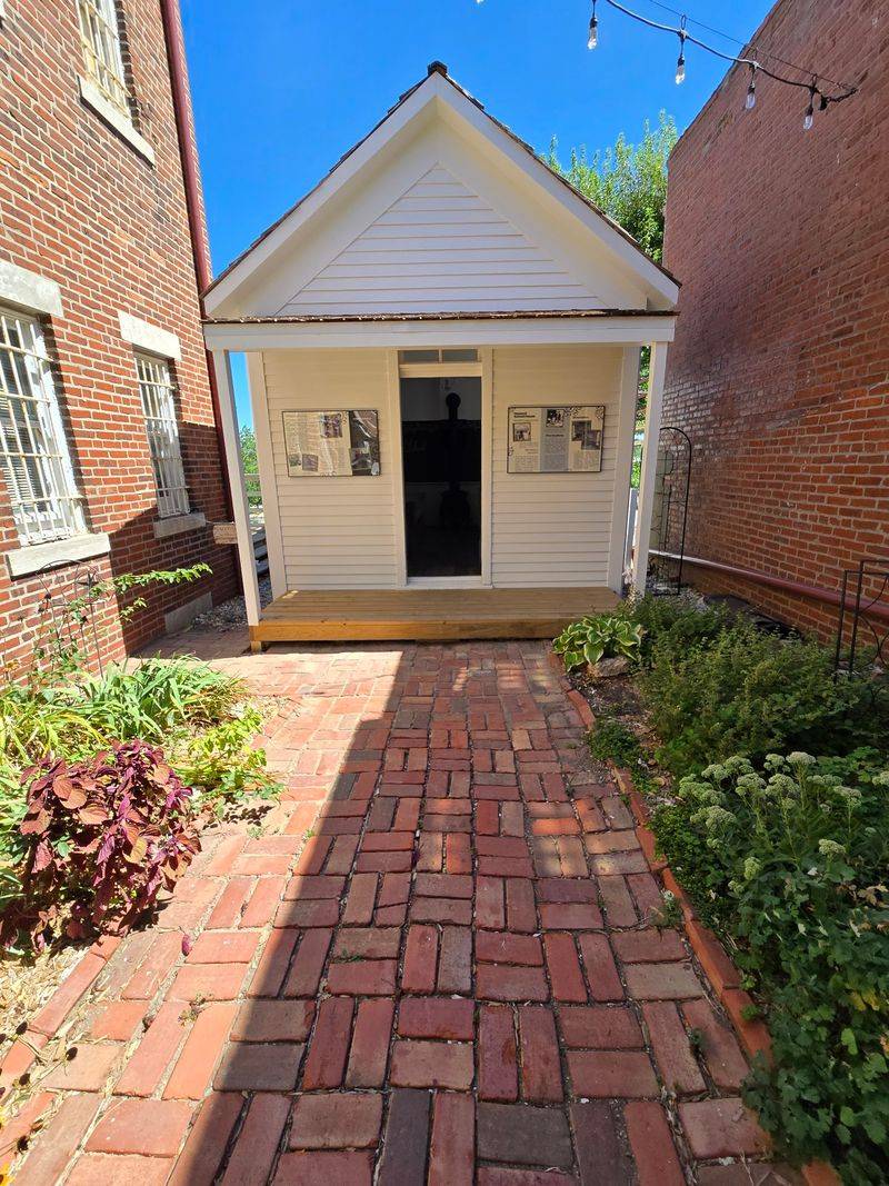 The Brick Addition And The Chain Gangs The Brick Addition And The Chain Gangs