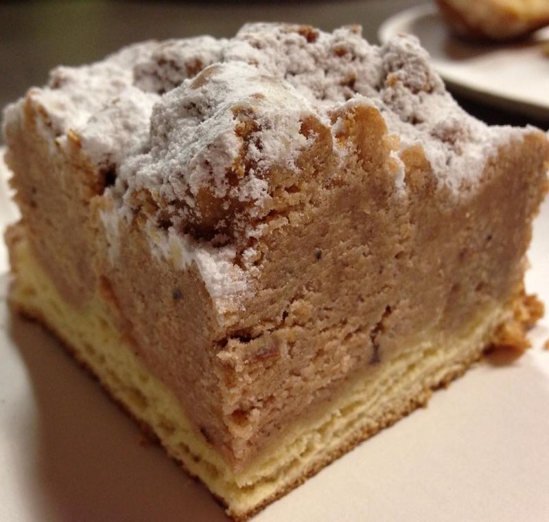 The Crumb Cake That Earned Bragging Rights The Crumb Cake That Earned Bragging Rights