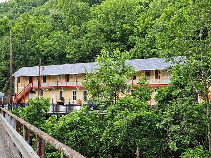 The Dun Glen Hotel and Its Legendary Card Game The Dun Glen Hotel and Its Legendary Card Game