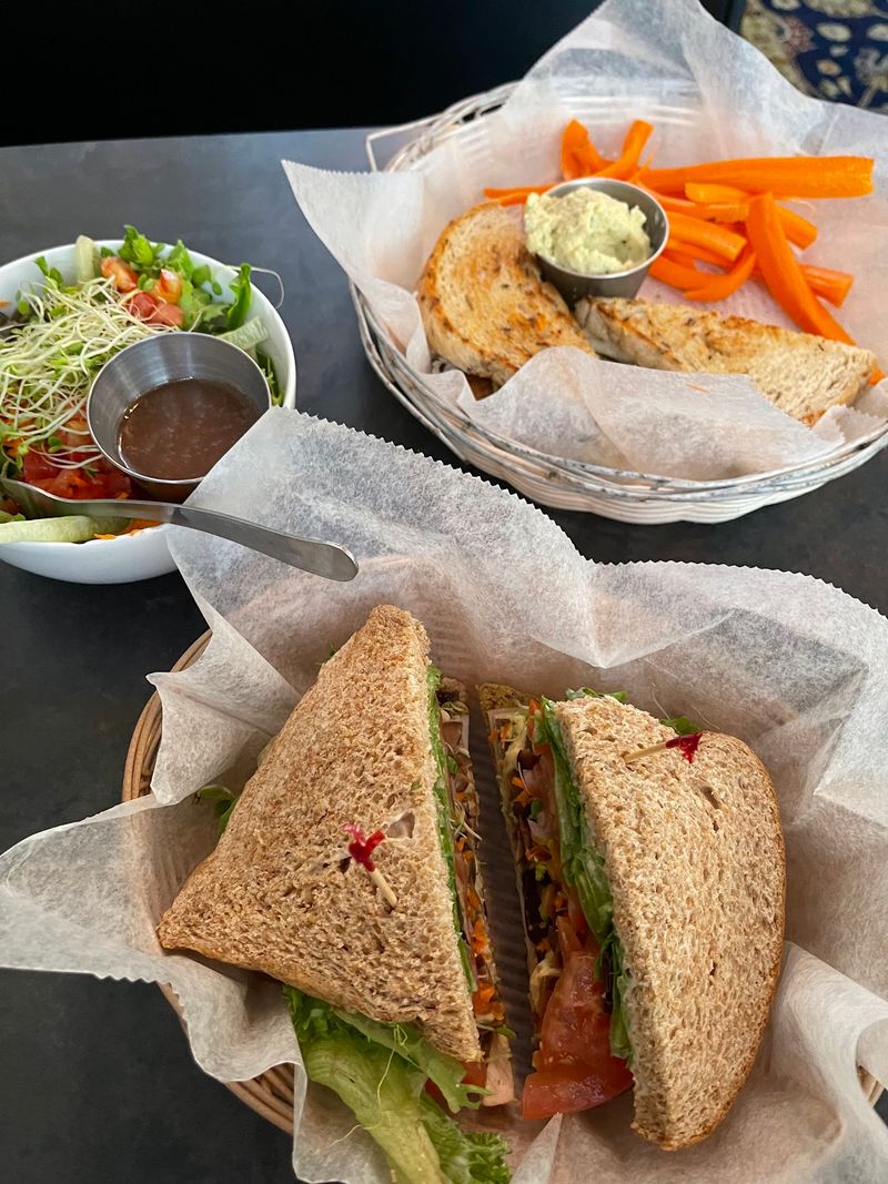 The Earth Café & Deli The Earth Café & Deli