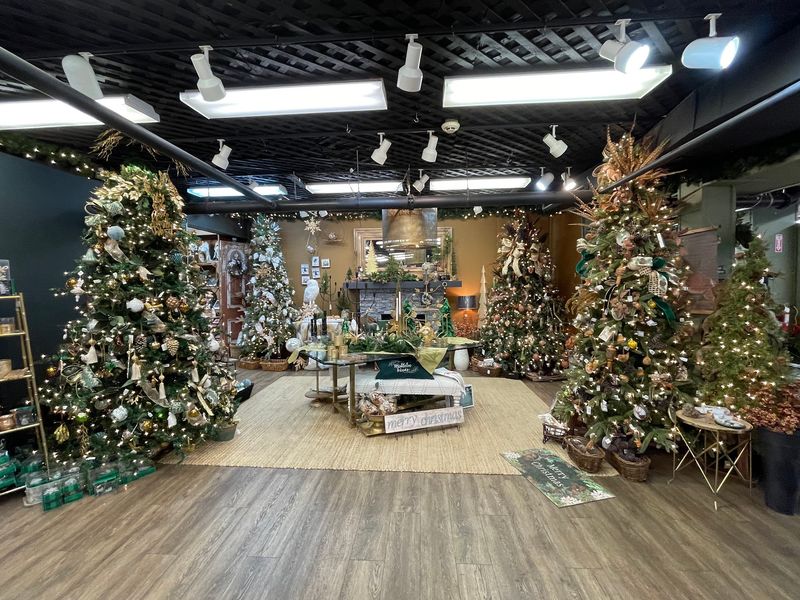 The Holidays Here Felt Like Stepping Into A Snow Globe The Holidays Here Felt Like Stepping Into A Snow Globe