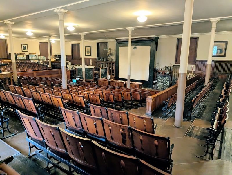 The Lecture Hall Where Great Minds Gathered