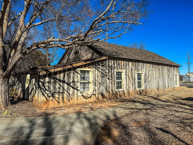 The Lee-Lienemann Cabin and the Ag Building