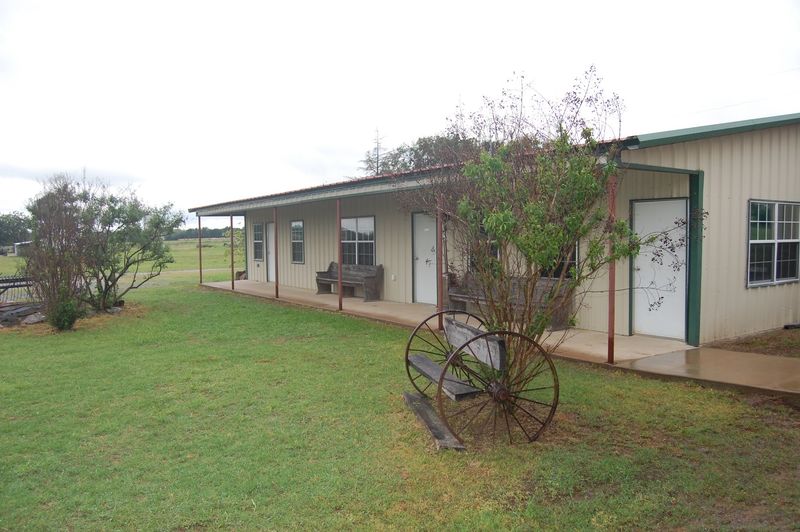 The Lodge and Its Western Comforts The Lodge and Its Western Comforts