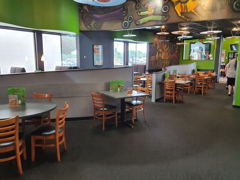 The Lunch Deal That Makes Your Wallet Breathe Easier The Lunch Deal That Makes Your Wallet Breathe Easier