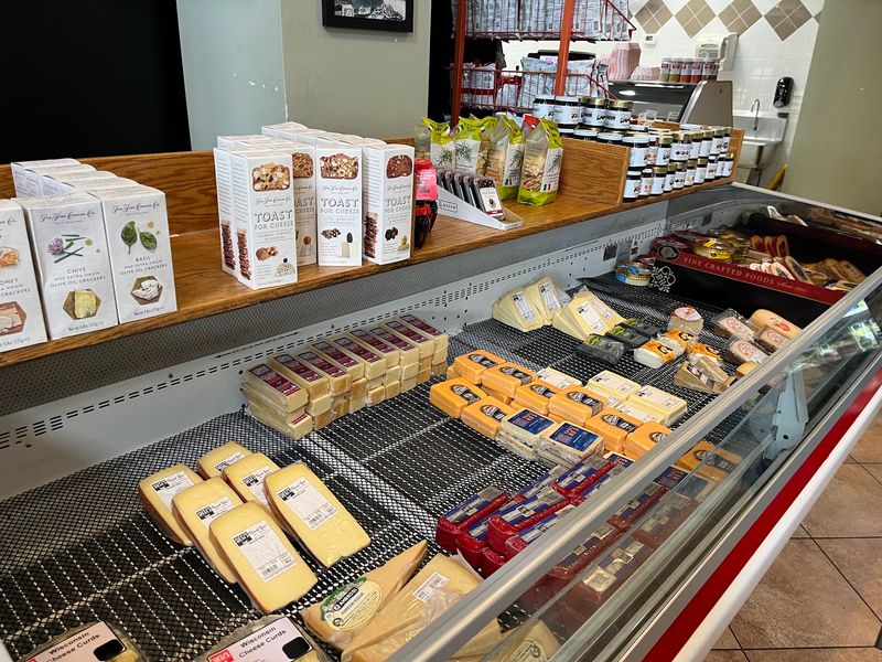 The Market and Deli Case The Market and Deli Case