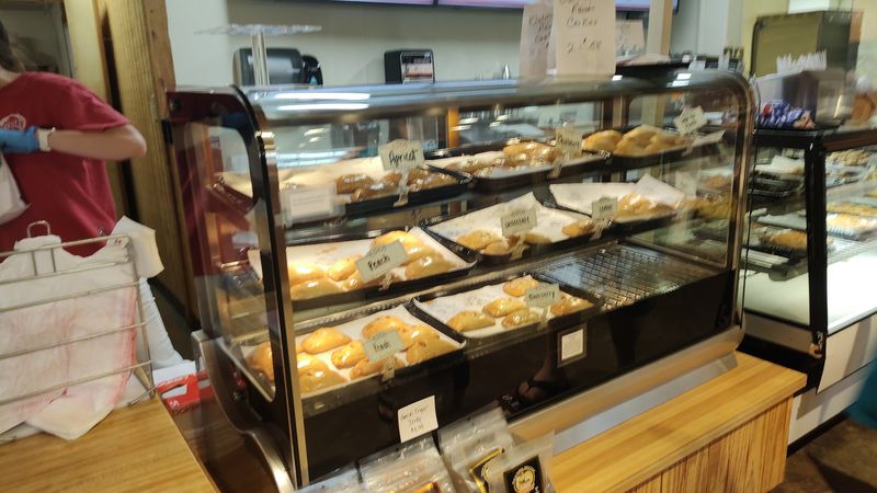 The Peach Barn - Orchard & Bakery, Porter, OK The Peach Barn - Orchard & Bakery, Porter, OK