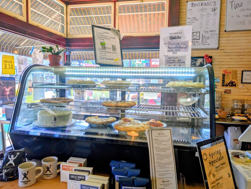The Pie Case Worth Lingering Over The Pie Case Worth Lingering Over