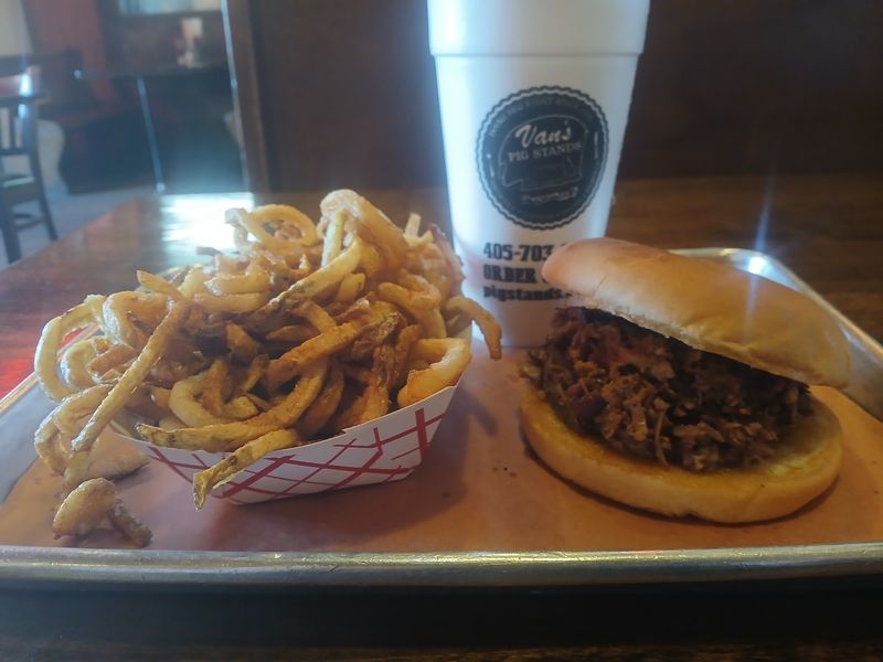 The Pig Sandwich and Its Smoky Cousins The Pig Sandwich and Its Smoky Cousins