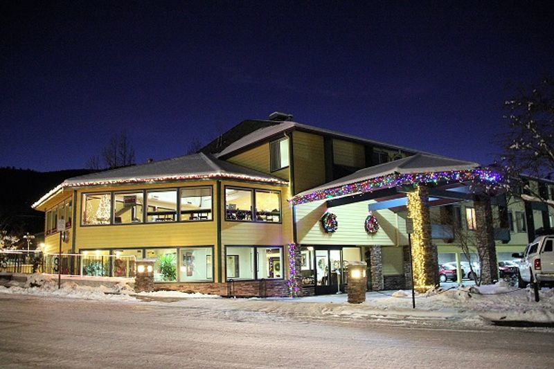 The Stratford Inn, Ashland