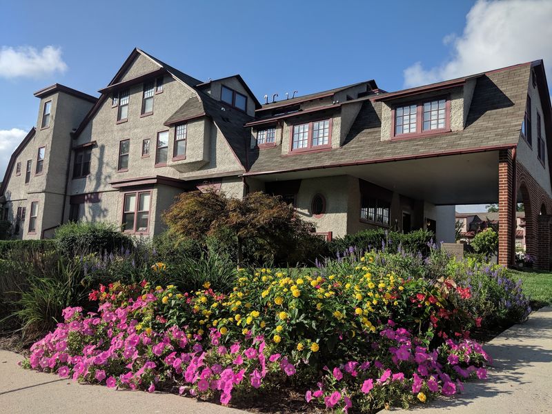 The Summer Hotel That Couldn't Find Its Guests The Summer Hotel That Couldn't Find Its Guests