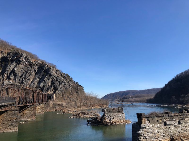 The Town at the Meeting of Two Rivers