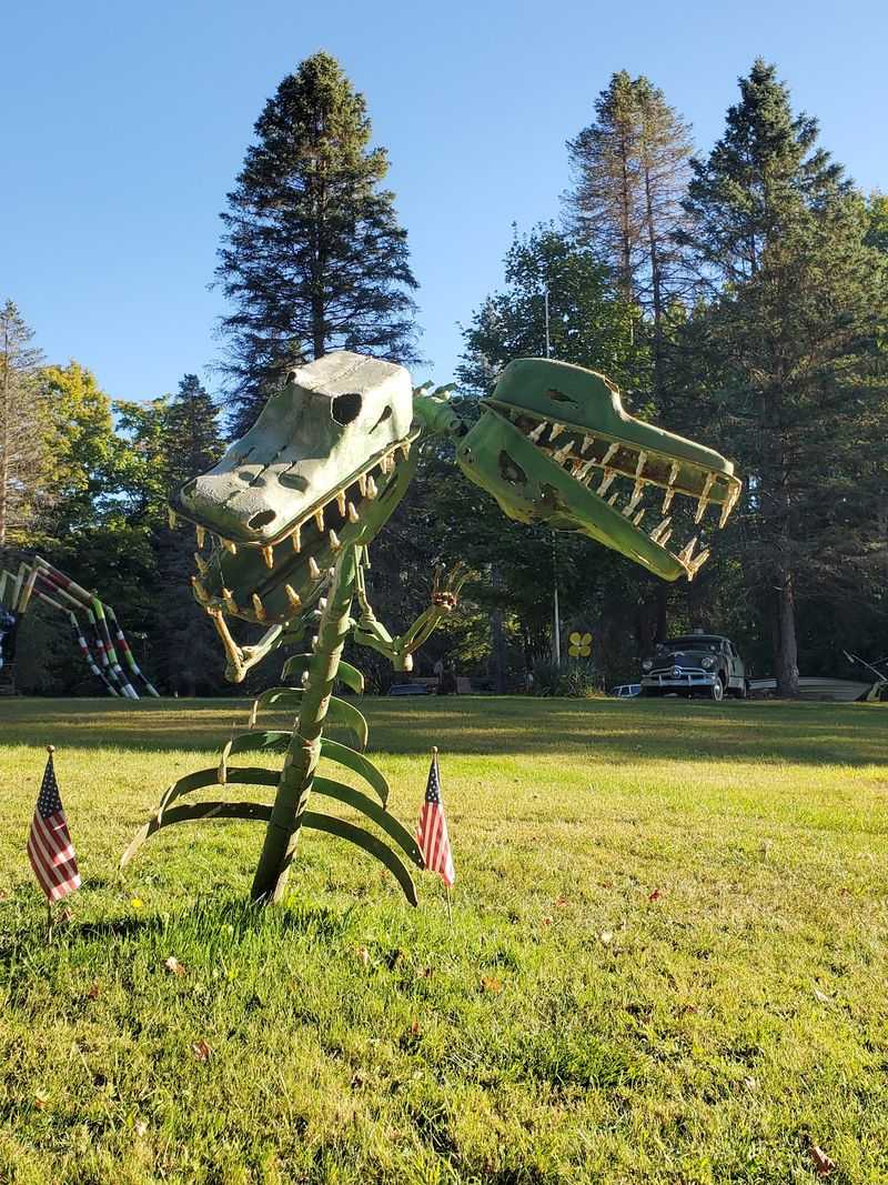 The Two-Headed Dinosaur That Stole My Attention The Two-Headed Dinosaur That Stole My Attention