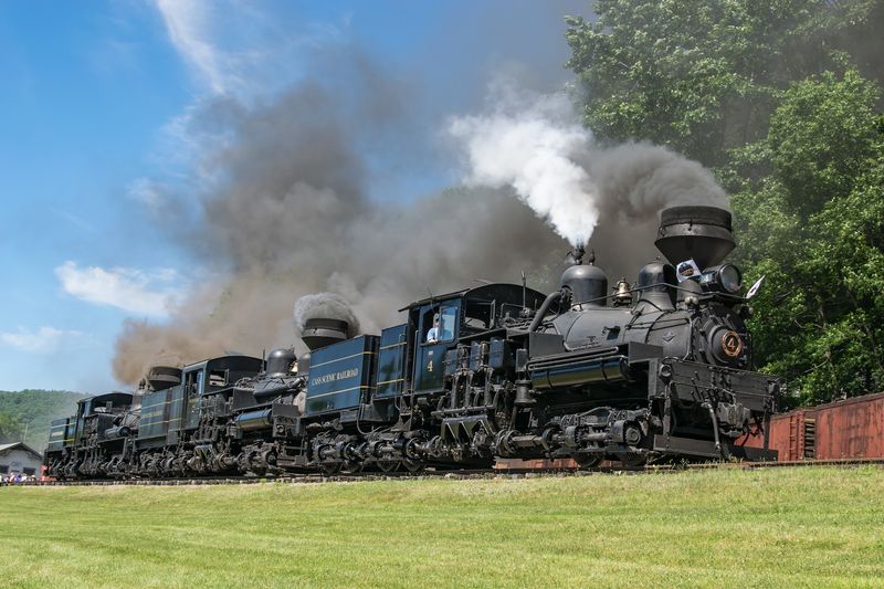 These Geared Engines Were Built For Ridiculously Steep Grades These Geared Engines Were Built For Ridiculously Steep Grades