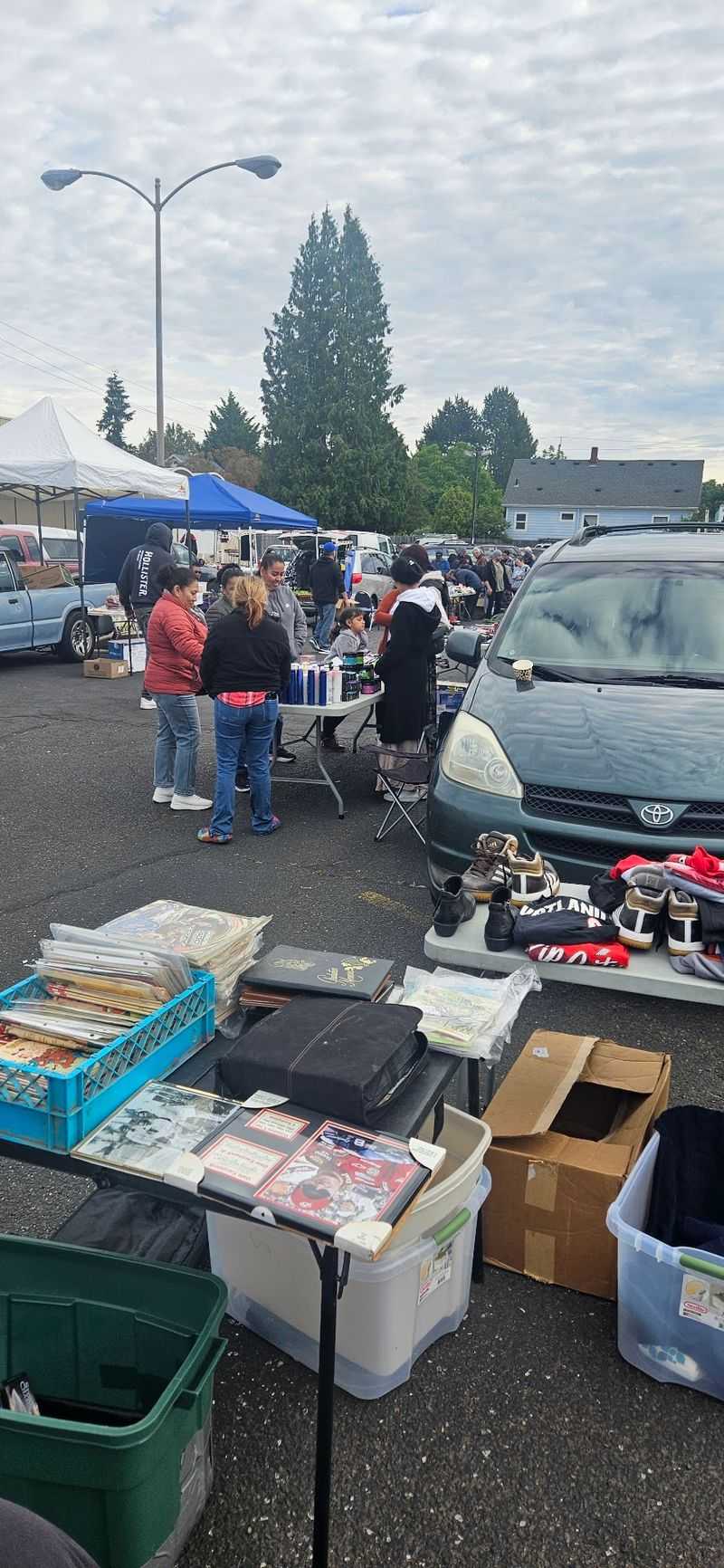 Thinking About Selling Your Own Stuff Thinking About Selling Your Own Stuff