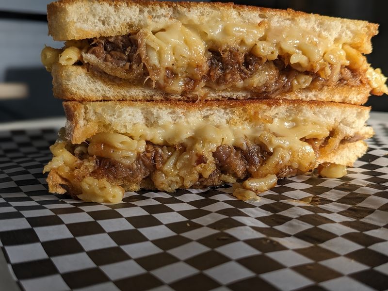 Three Comfort Foods Walk Into One Sandwich And Nobody Leaves Three Comfort Foods Walk Into One Sandwich And Nobody Leaves
