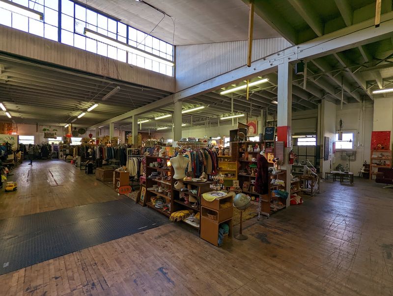 Three Floors Of Vintage Means You Should Clear Your Afternoon