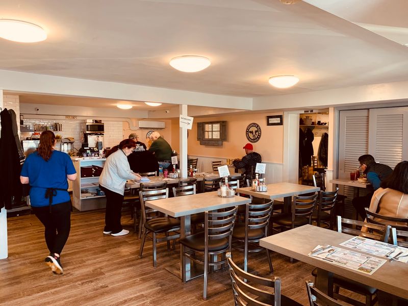 Three Generations Built This Pancake House Three Generations Built This Pancake House