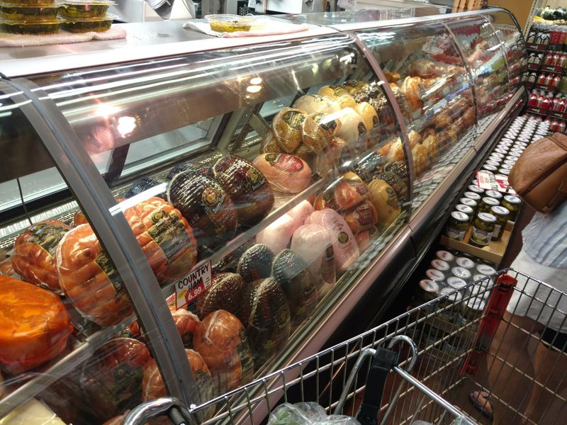 Tom Leonard's Farmer's Market Butcher Shop, Glen Allen Tom Leonard's Farmer's Market Butcher Shop, Glen Allen