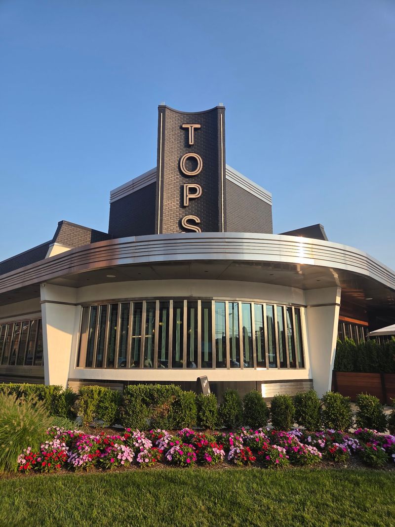 Tops Diner, East Newark, NJ Tops Diner, East Newark, NJ