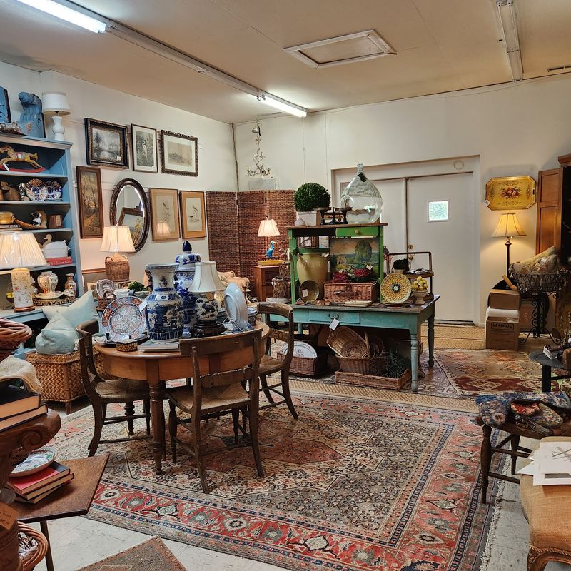 Treats in Hand, Alabama's Oldest Town Awaits