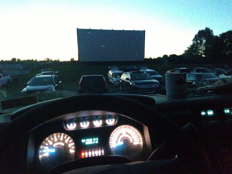 Tune In To 98.5 FM And Let The Movie Fill Your Car Tune In To 98.5 FM And Let The Movie Fill Your Car