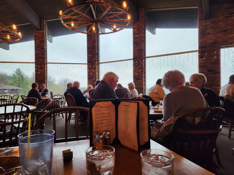 Turn Dinner Into A Full Bluff Country Road Trip
