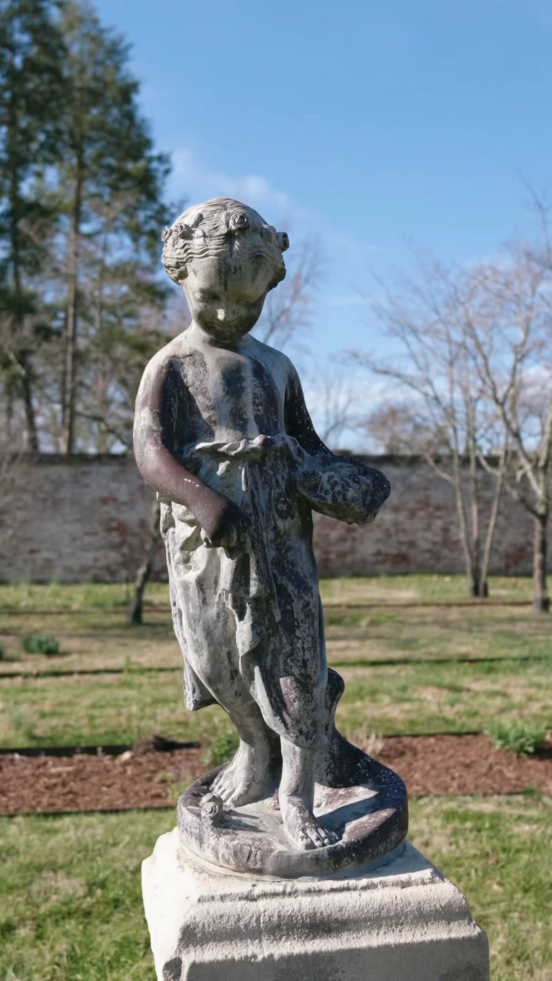 Two Sculptors Took On A Puzzle Nobody Would Envy