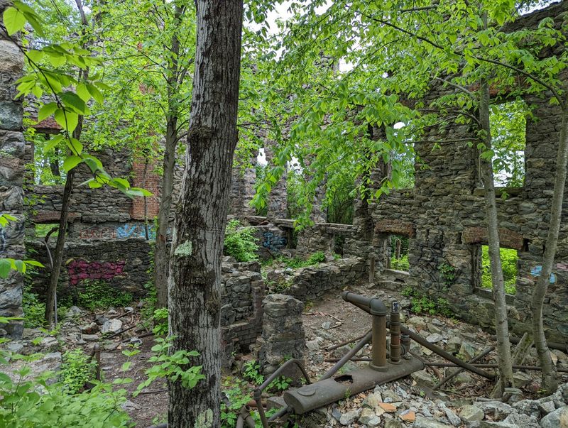 Van Slyke Castle