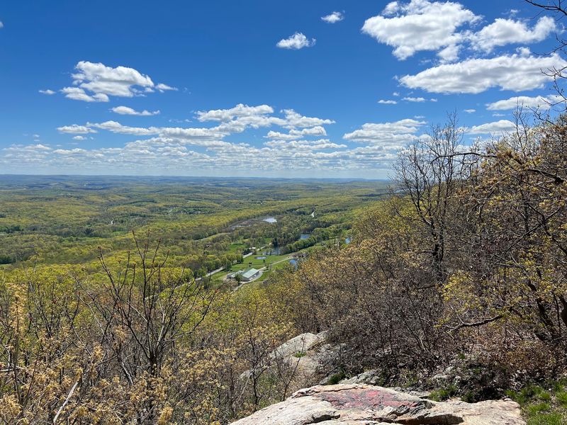 Views That Roll Out for Miles Views That Roll Out for Miles