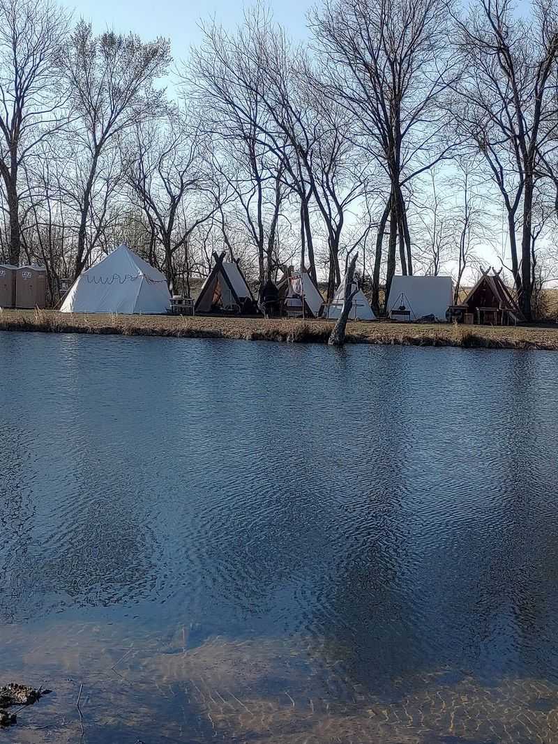 Vinita Grounds Beside the Water Vinita Grounds Beside the Water