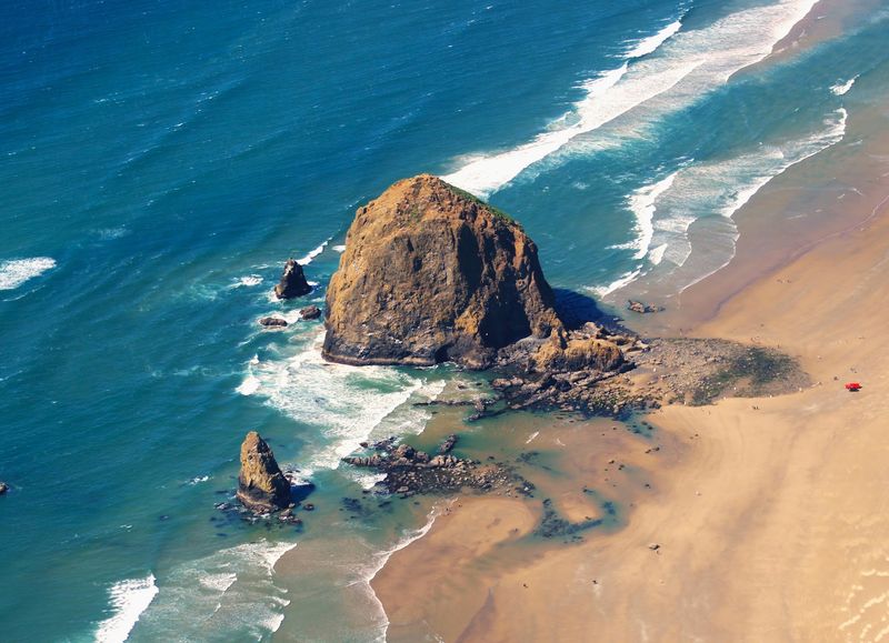 Want Your Own Route? Cape Falcon and Custom Flights Have You Covered