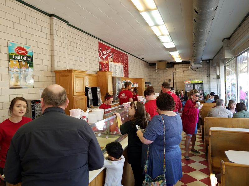 Where Lawmakers And Little Kids Share The Same Counter