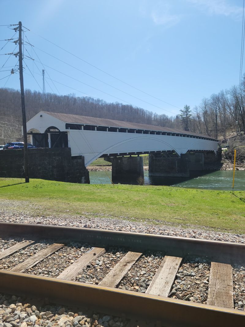 Why the Old Bridge Still Deserves a Detour