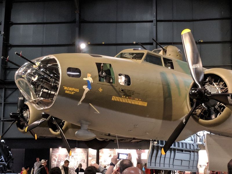 World War II Legends Up Close