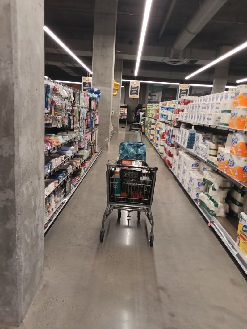 Your Shopping Cart Might Be Smarter Than Your First Phone Your Shopping Cart Might Be Smarter Than Your First Phone